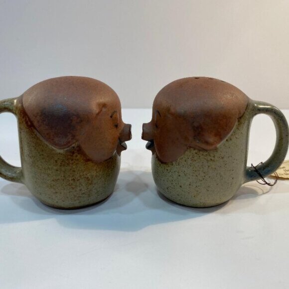 Vintage Japan Pig Couple Salt and Pepper Shakers with Handles - Picture 2 of 6